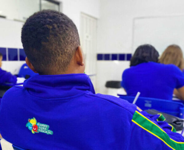 As escolas deveriam ter educação financeira?