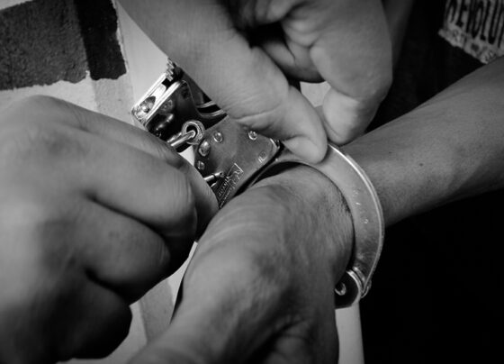 Dois homens são presos por tentativa de latrocínio contra motorista de aplicativo