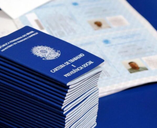 Está procurando uma renda extra no final de ano? Sine oferece vagas temporárias com remuneração de até R$ 2.440