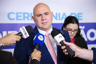 Prefeito e vereadores eleitos em Cuiabá são diplomados