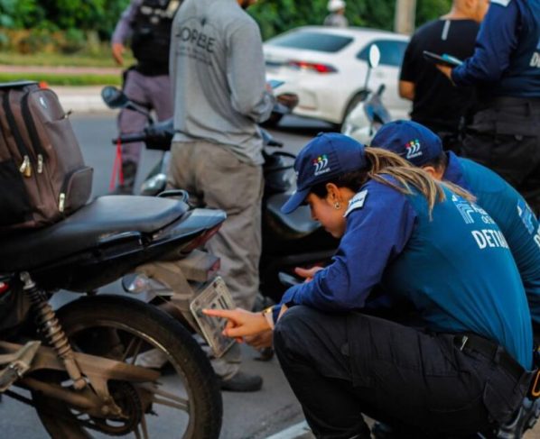 Detran-MT fiscaliza 790 veículos em janeiro e flagra 50 motoristas sem carteira de habilitação