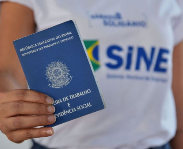 Sine Estadual disponibiliza mais de 2,7 mil vagas de trabalho nesta semana