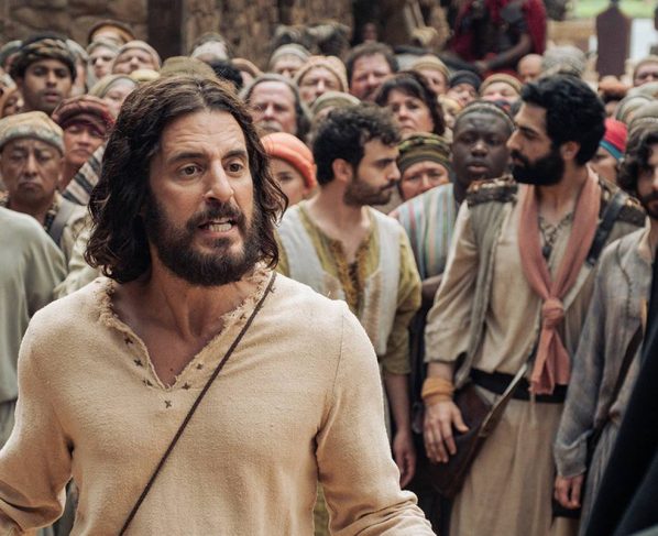 Foto colorida dos episódios 3 e 4 da 4ª temporada de The Chosen - Metrópoles