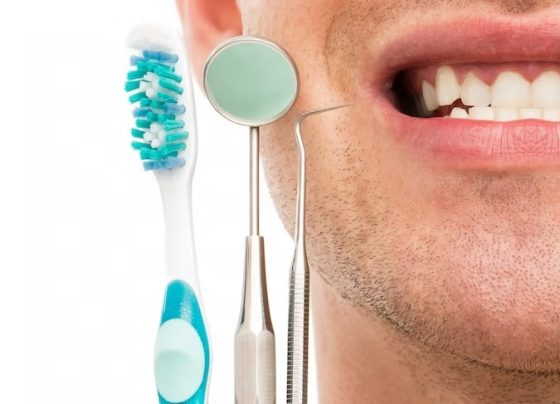Anvisa suspende interdição de venda de creme dental da Colgate