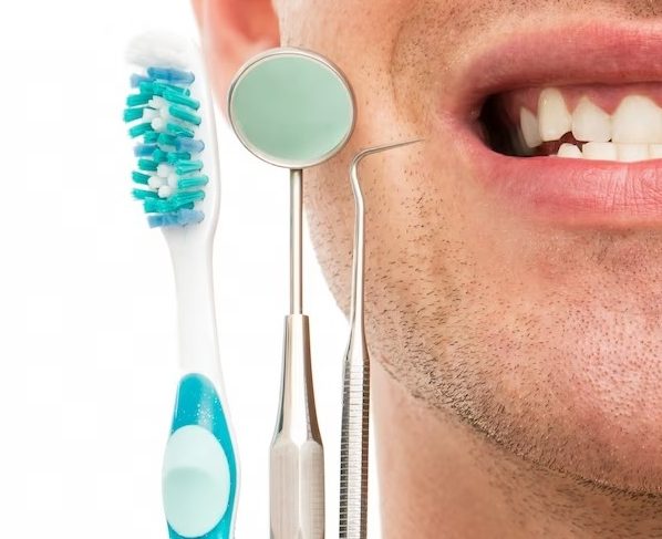 Anvisa suspende interdição de venda de creme dental da Colgate