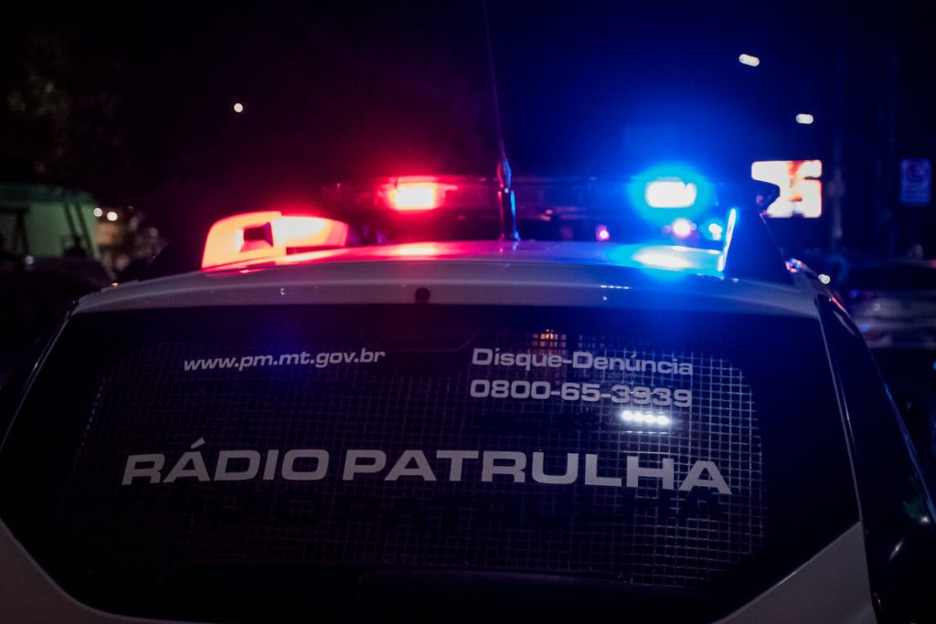 Mulher é perseguida pelo ex no trânsito e tem carro danificado em Rondonópolis. (Foto: Ilustrativa/ Reprodução)