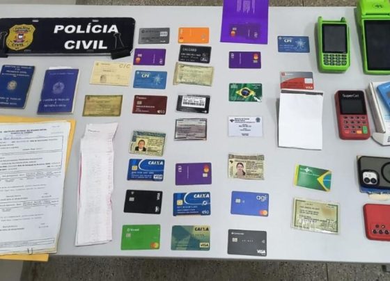 Mulher é presa após fingir ser advogada e aplicar golpes financeiros em idosos