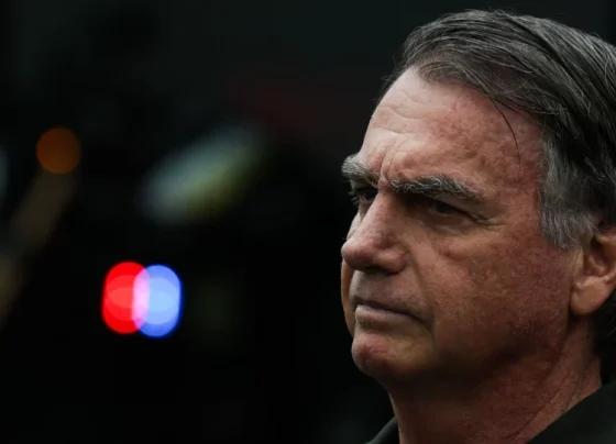 Bolsonaro é levado às pressas para hospital em Brasília