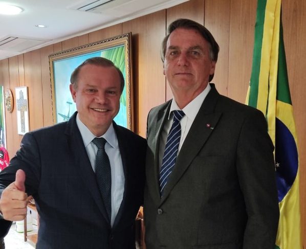 Ananias Filho diz que busca de aliança com MDB foi a “gota d’água” para Bolsonaro