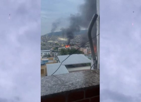 Drone de facção arremessa bombas em policiais durante ação no RJ