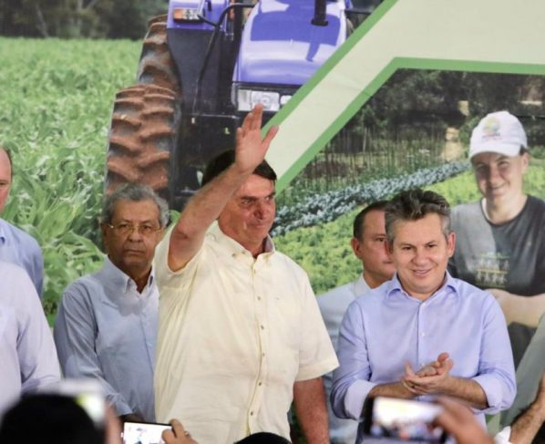Mauro Mendes diz que apoio de Bolsonaro tem peso na eventual candidatura de Pivetta