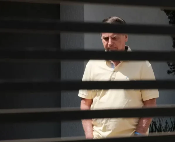 Após audiência de custódia, STF mantém prisões de Bolsonaro e mais 5