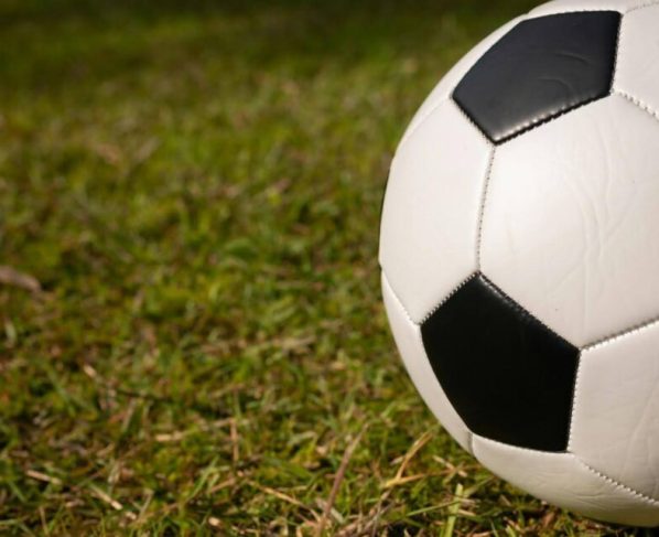 Redes Neurais na Interpretação de Dados no Futebol