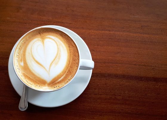 Estudo mostra que beber café faz para bem para o coração
