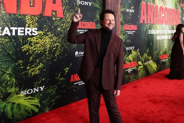 Mudança radical de Selton Mello rende elogios da crítica internacional - destaque galeria