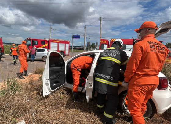 Acidente entre veículos deixa adultos e crianças feridos em Sorriso