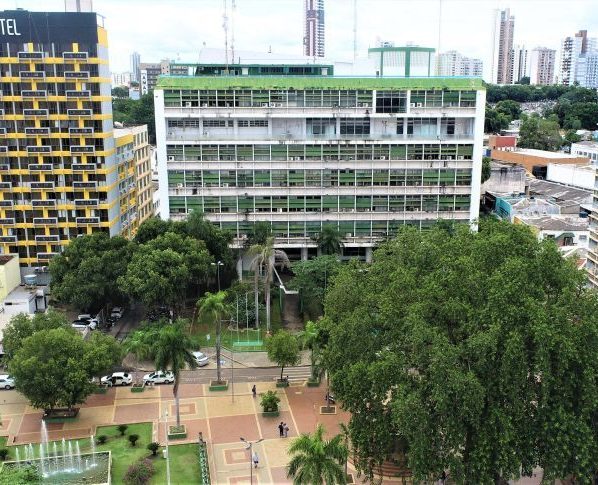 Cuiabá está entre as cidades que mais arrecadam tributos no país