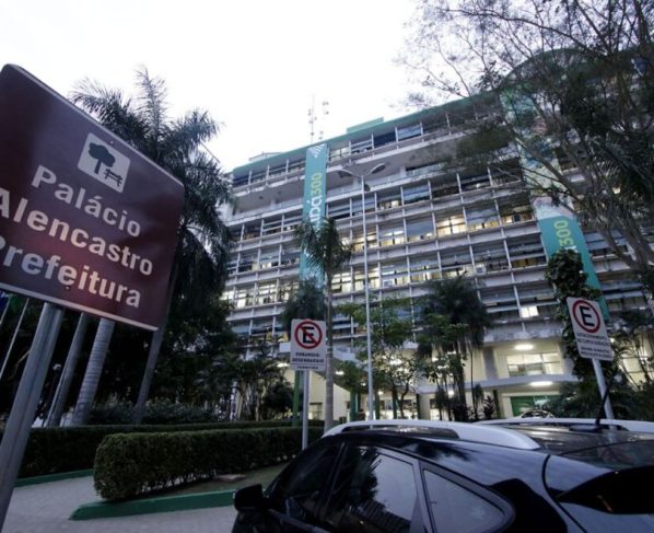 Prefeitura de Cuiabá limita reajuste do IPTU 2026 a até 20%