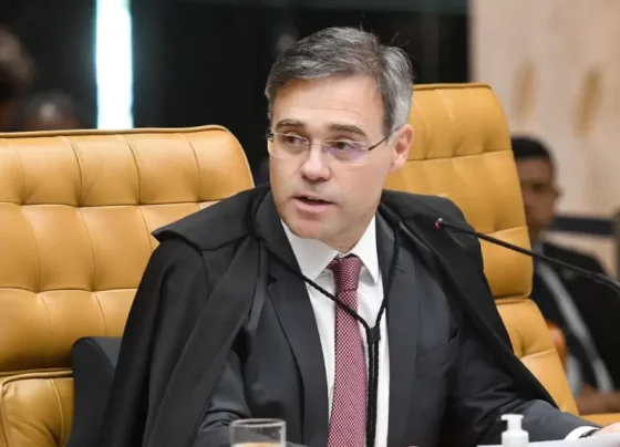 Mendonça libera dados de dono do Banco Master para a CPMI do INSS
