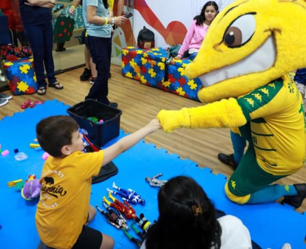 Camarote dos Autistas transforma ida ao estádio em experiência acolhedora
