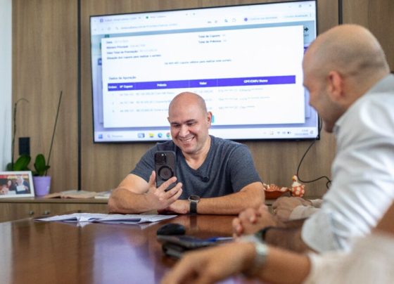 Cuiabá anuncia empréstimo de R$ 112 milhões para asfaltamento e prevê novo cartão de transporte por assinatura