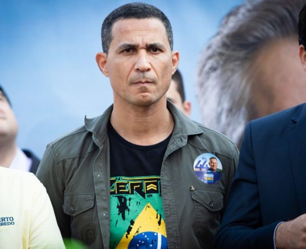 Imagem de coronel Assis, deputado que quer anular decreto que regulamenta a posse de armas