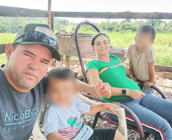 Andra da Conceição e o esposo Crenival Rodrigues Ferreira. - Foto: Reprodução